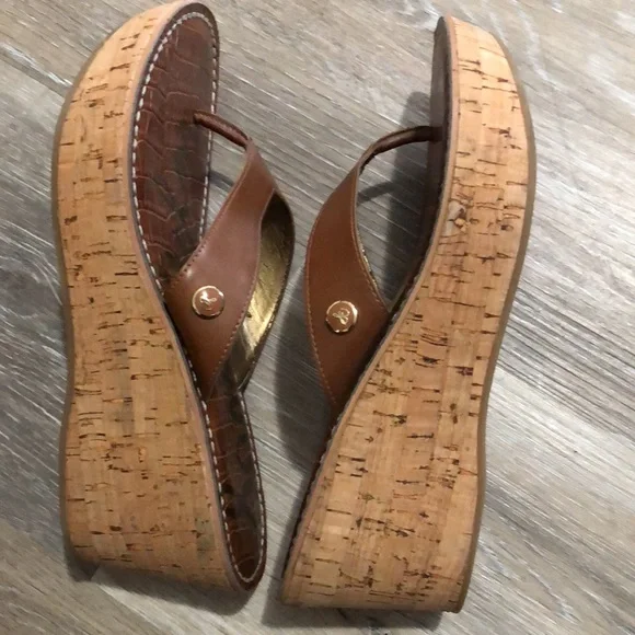 Sam Edelman cork Platform Thong Sandals. - Picture 6 of 11